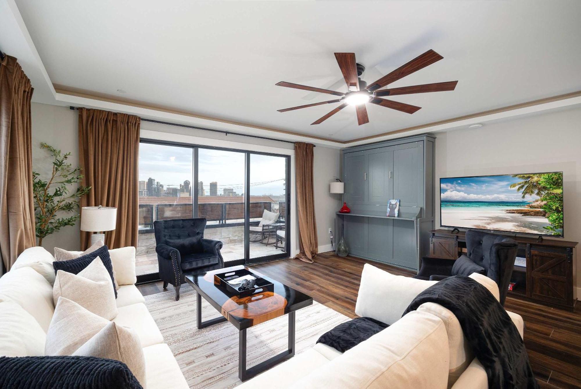 Ocean Views And Oasis House Holiday home